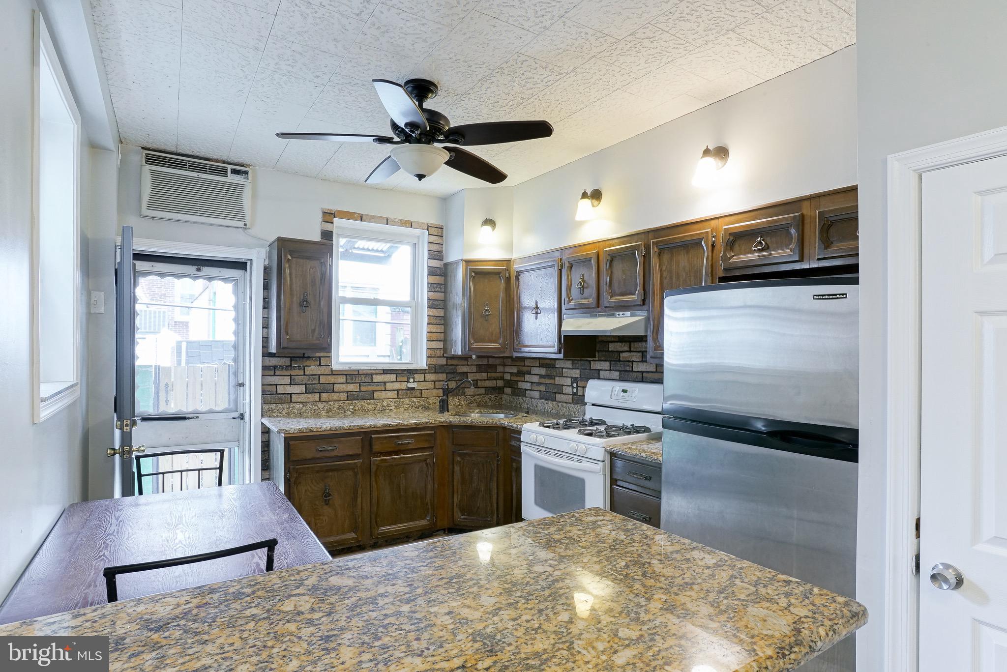 WEST PASSYUNK - Residential