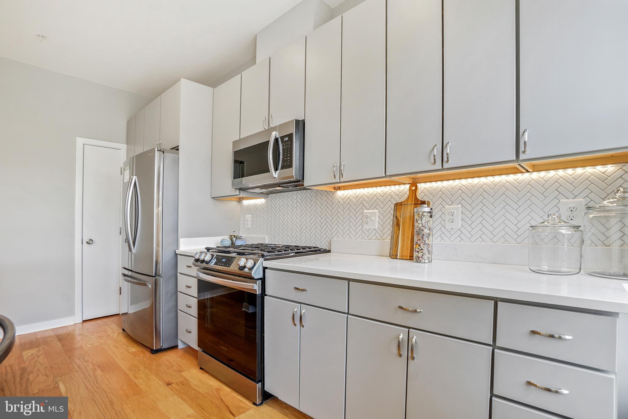 DOWNTOWN SILVER SPRING - Residential