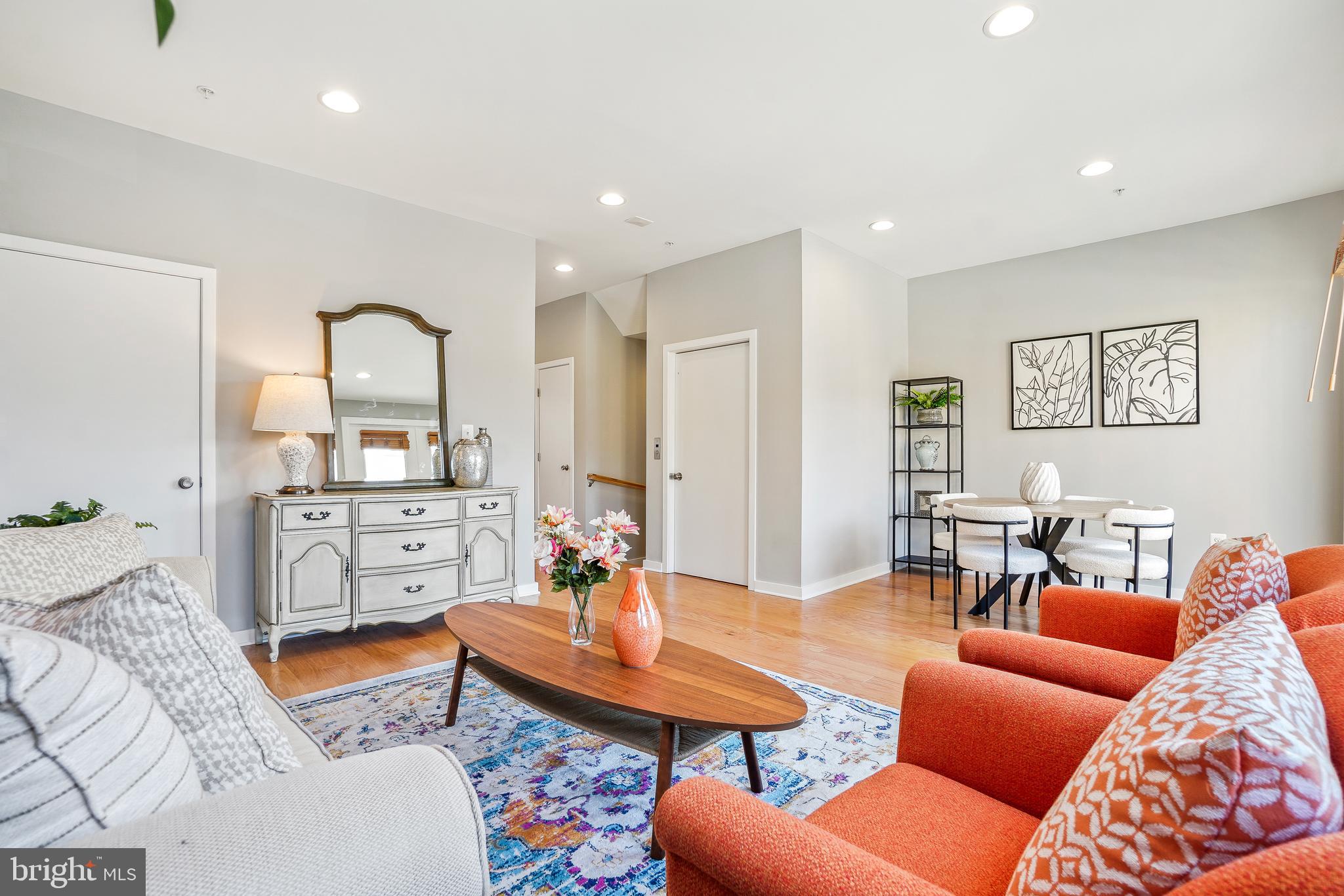 DOWNTOWN SILVER SPRING - Residential