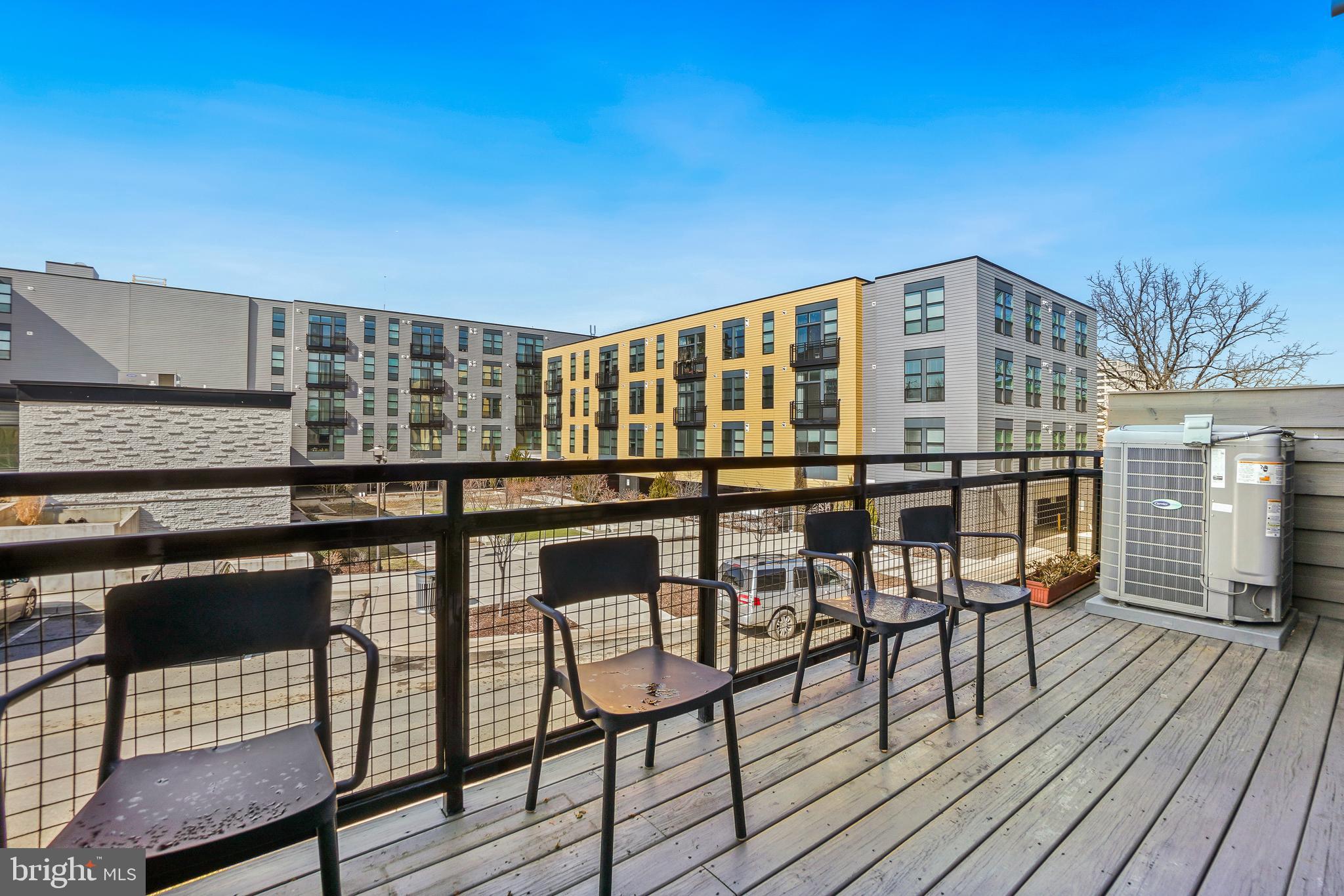 DOWNTOWN SILVER SPRING - Residential