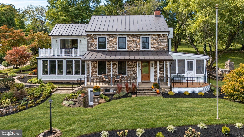 Photo of 389 Reservoir Rd, QUAKERTOWN, PA 18951 (MLS # PABU2132316)