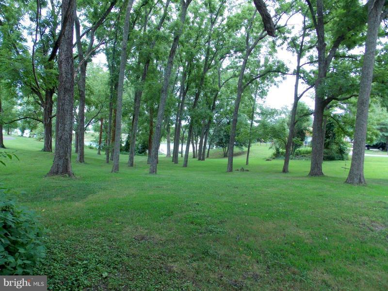 KINGSTON CREEK - Residential