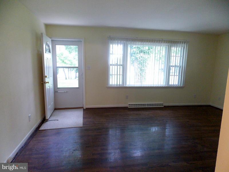 KINGSTON CREEK - Residential