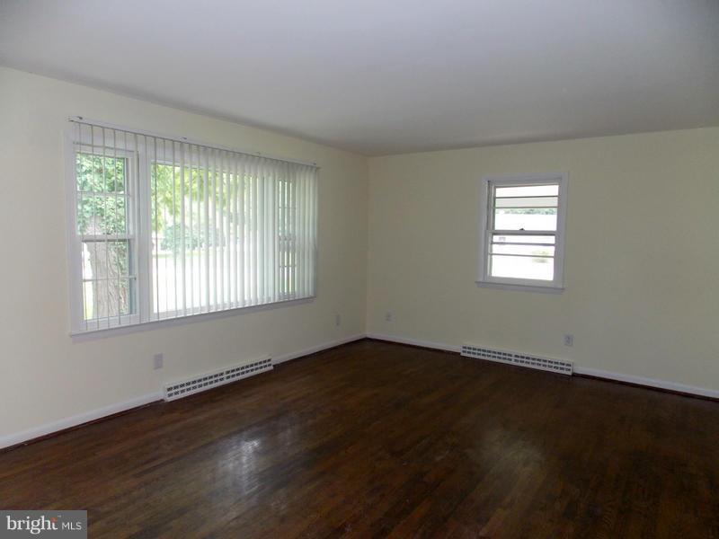 KINGSTON CREEK - Residential