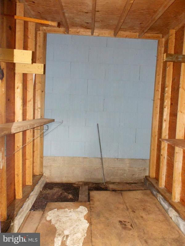 KINGSTON CREEK - Residential