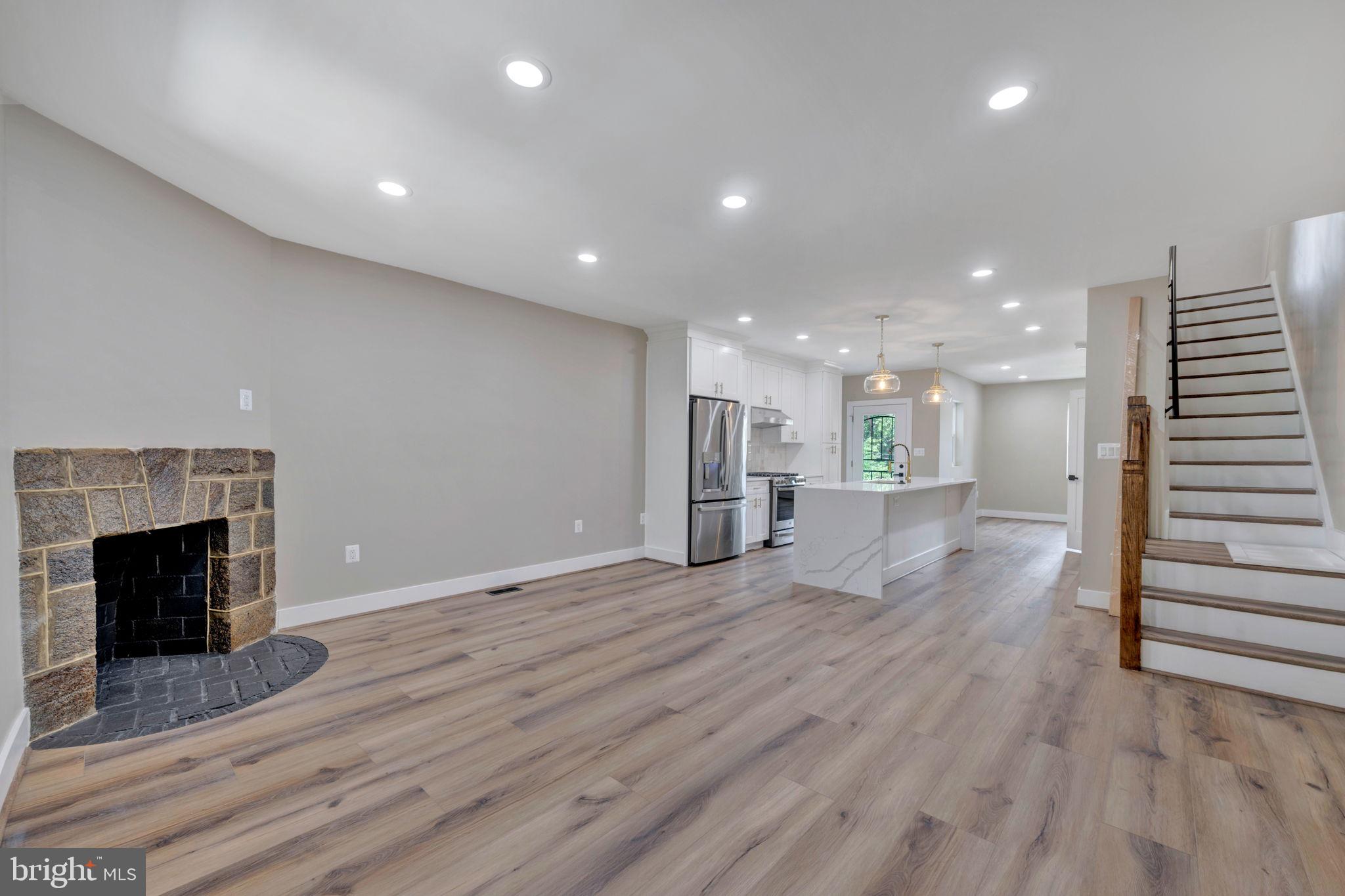217 JEFFERSON STREET NW