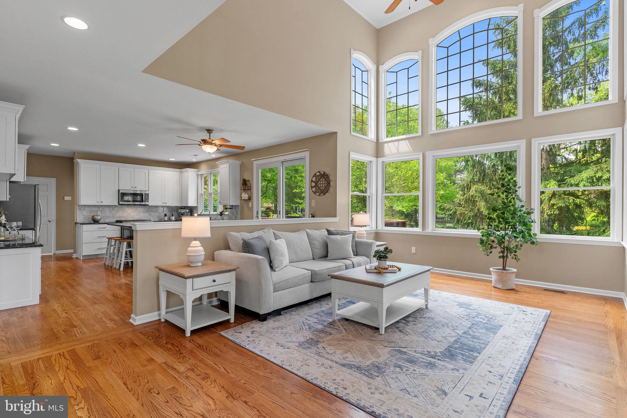 SUMMER LEA - Residential