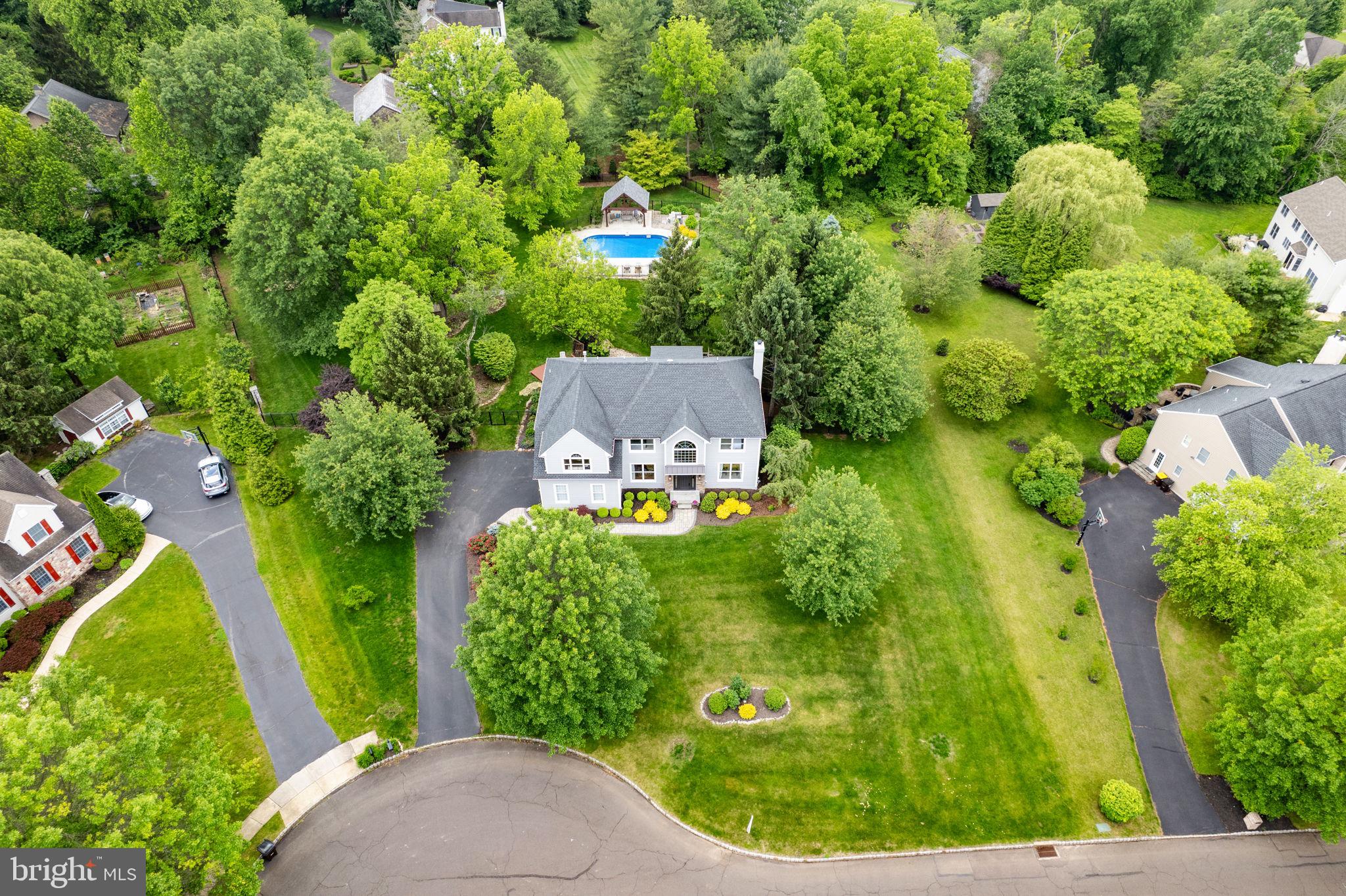 SUMMER LEA - Residential