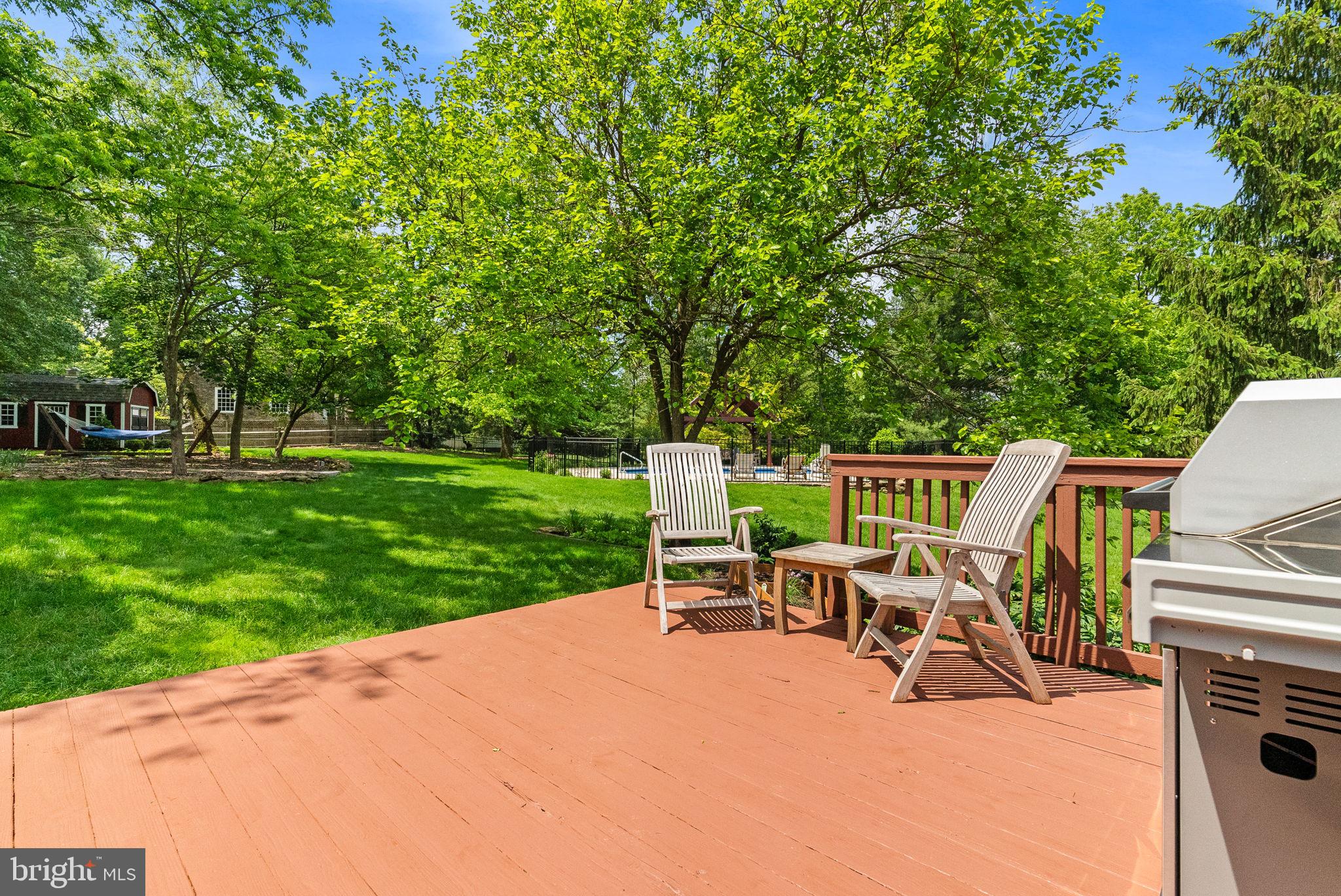 SUMMER LEA - Residential