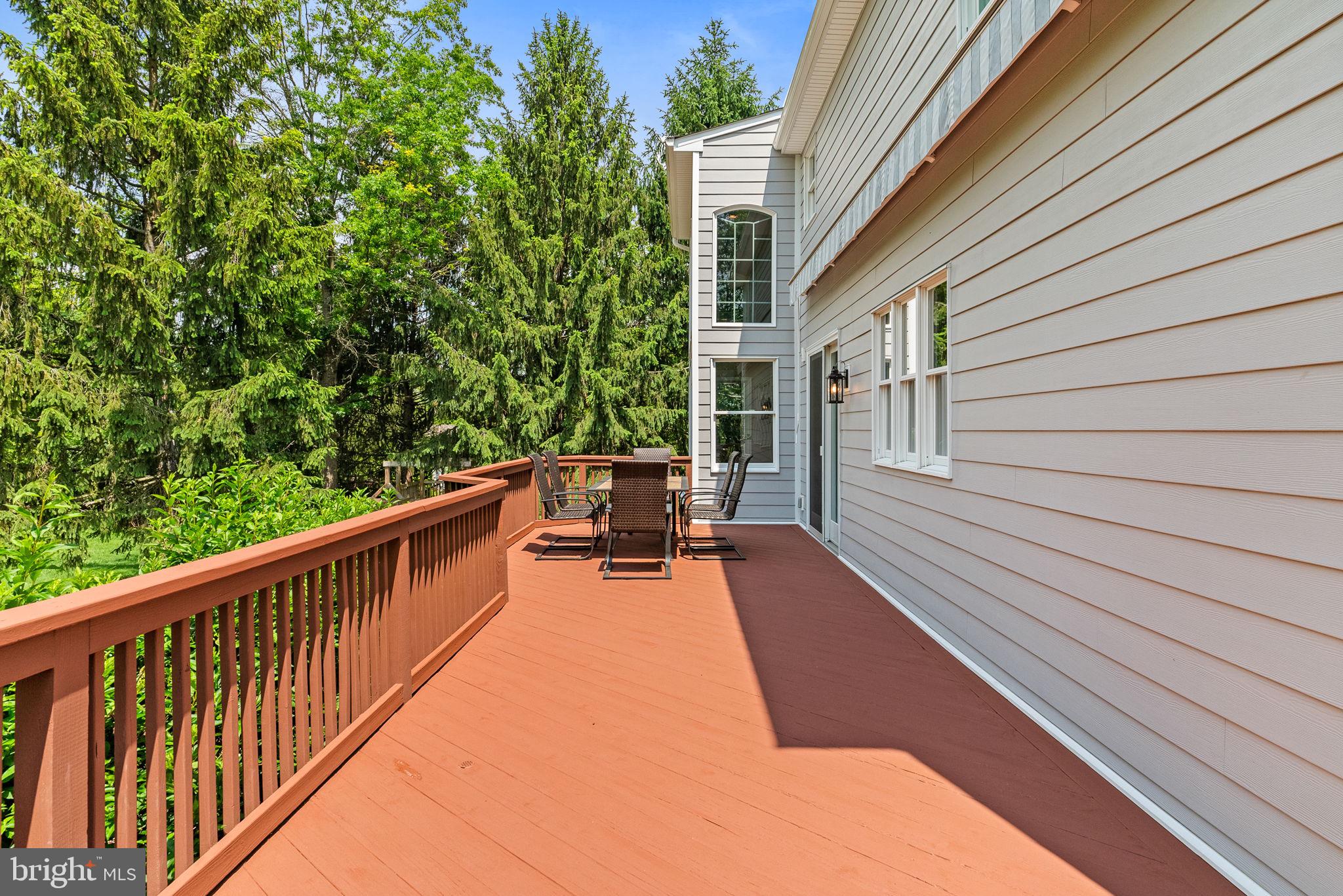 SUMMER LEA - Residential