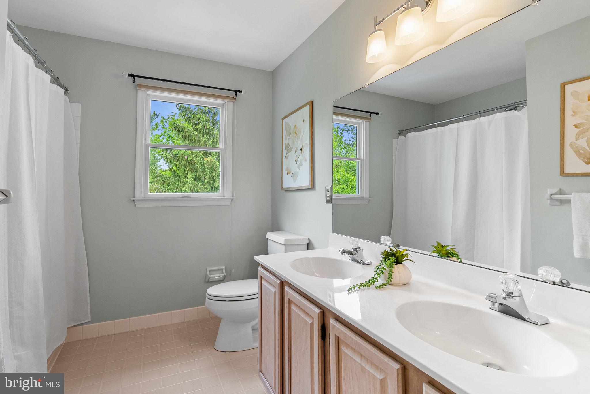 SUMMER LEA - Residential