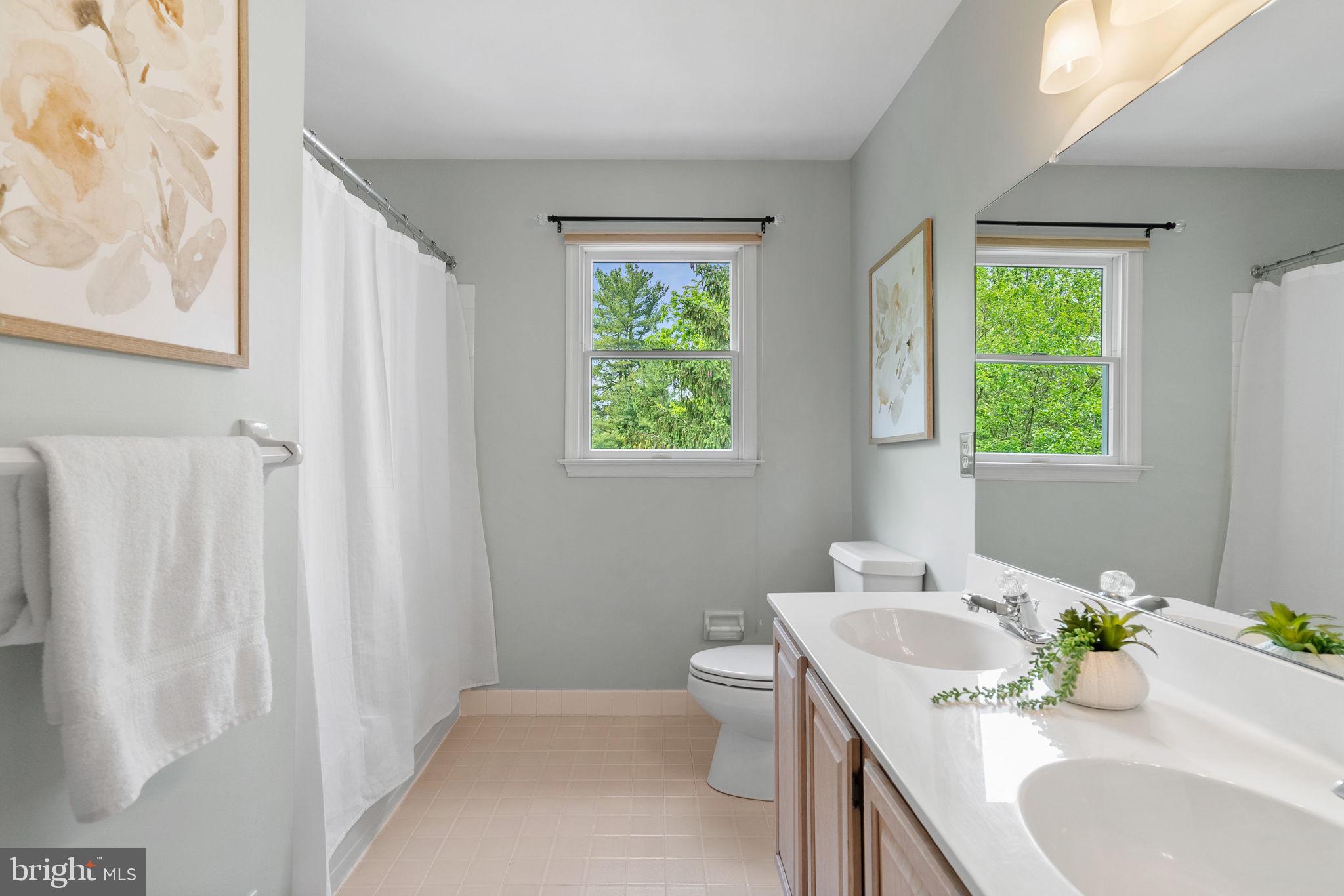 SUMMER LEA - Residential