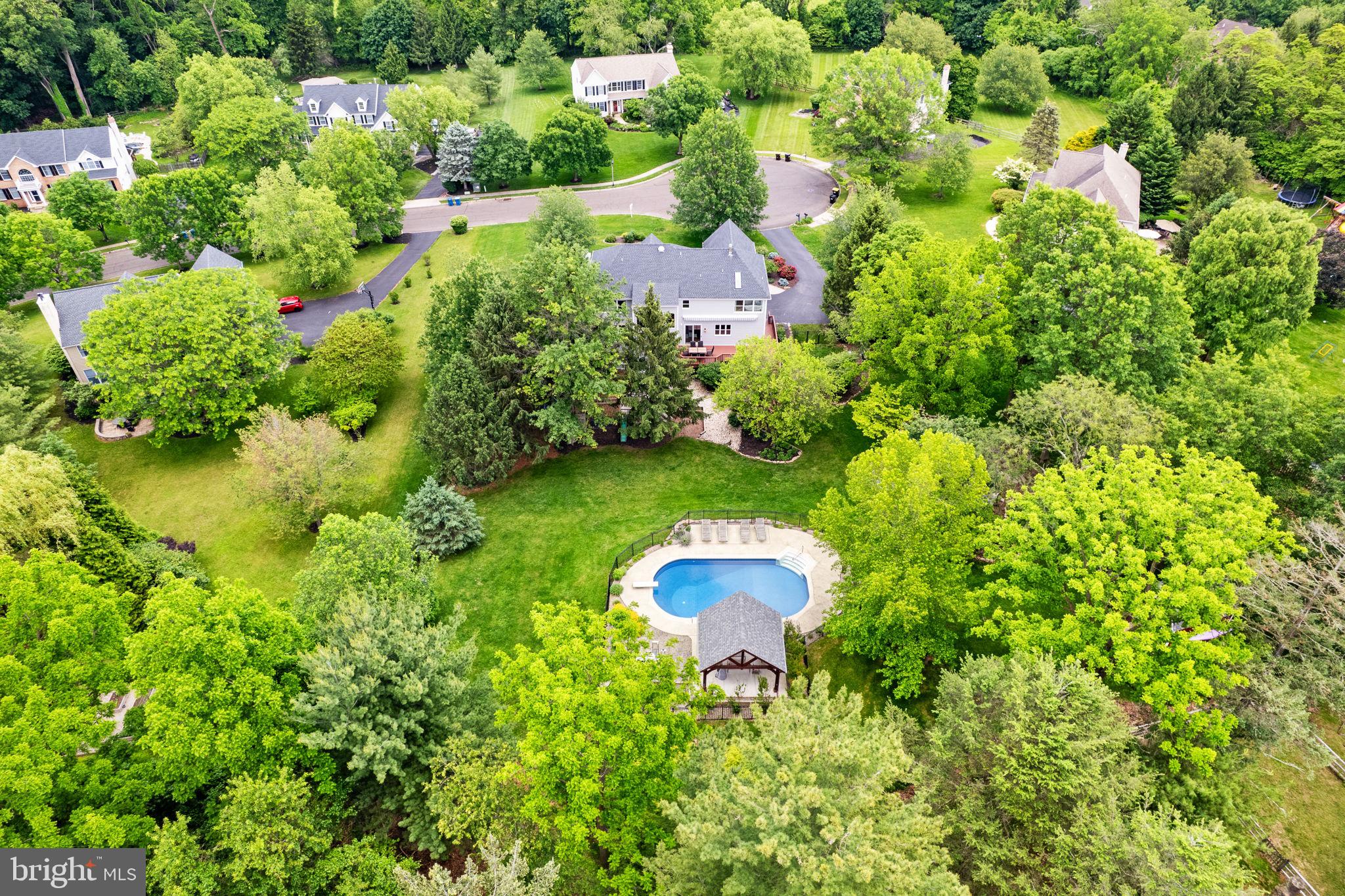 SUMMER LEA - Residential