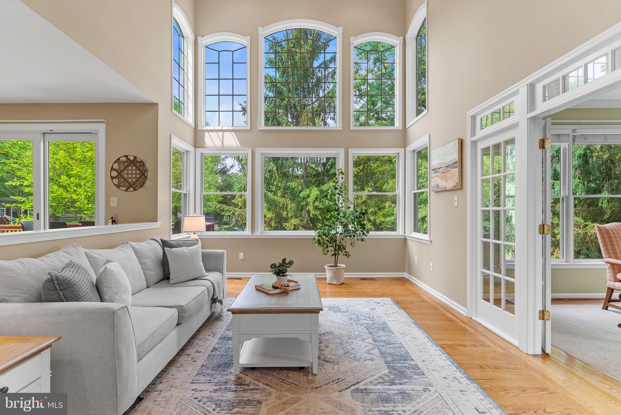 SUMMER LEA - Residential