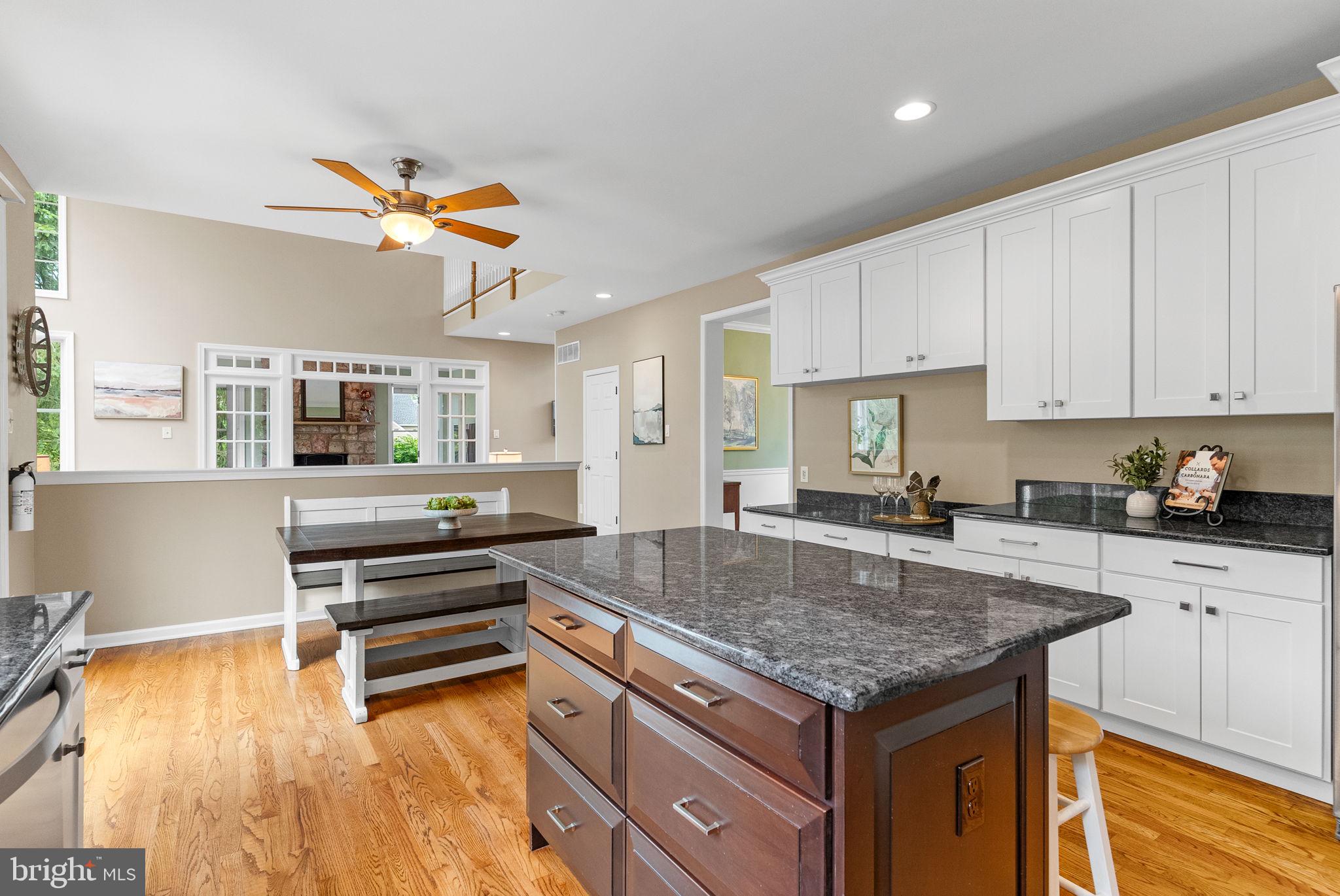 SUMMER LEA - Residential