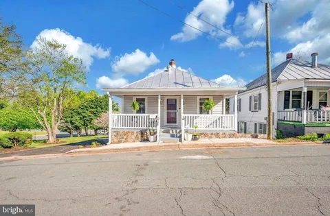 185 W Nelson Street, Orange, VA 22960 - MLS#: VAOR2009414