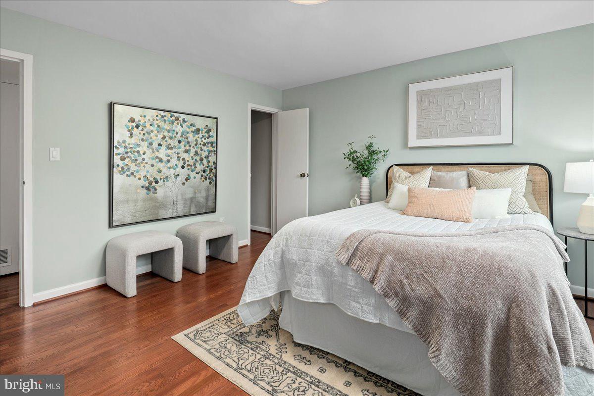 ADAMS HOUSE - Residential