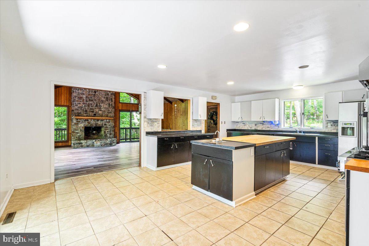 HIGHVIEW ESTATES - Residential