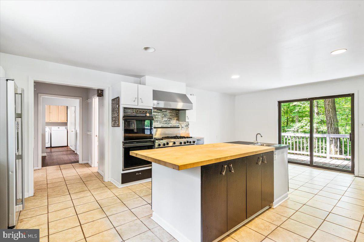 HIGHVIEW ESTATES - Residential