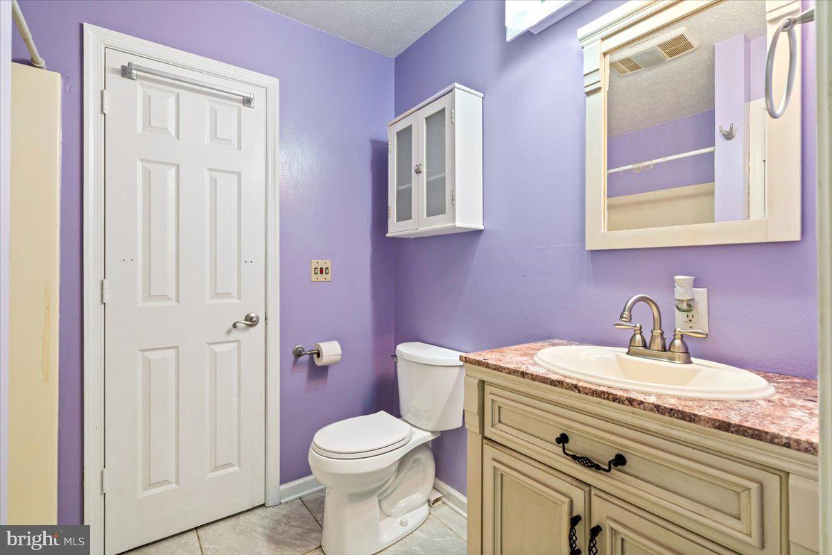 HIGHVIEW ESTATES - Residential