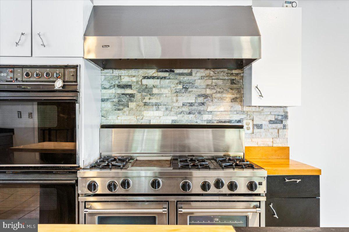 HIGHVIEW ESTATES - Residential