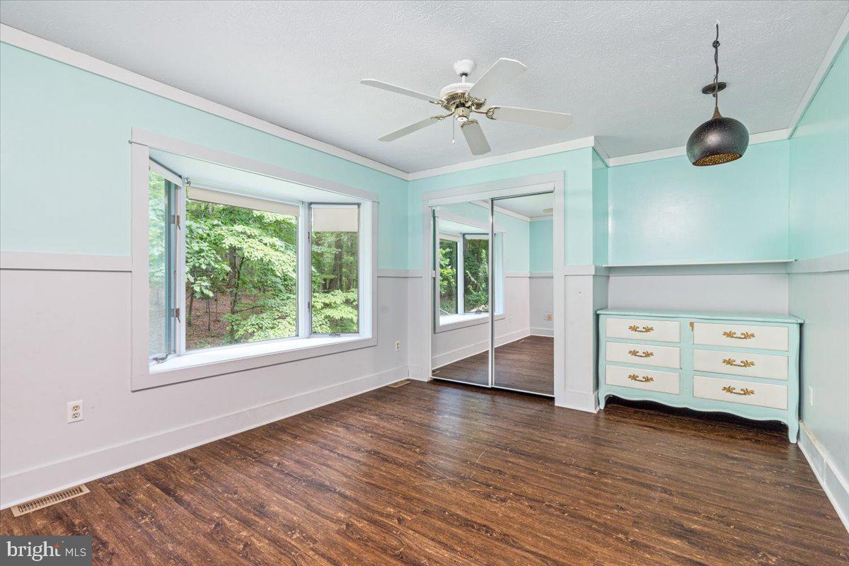 HIGHVIEW ESTATES - Residential