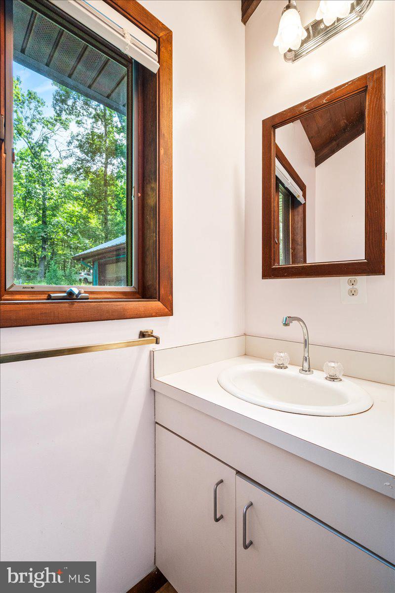 HIGHVIEW ESTATES - Residential