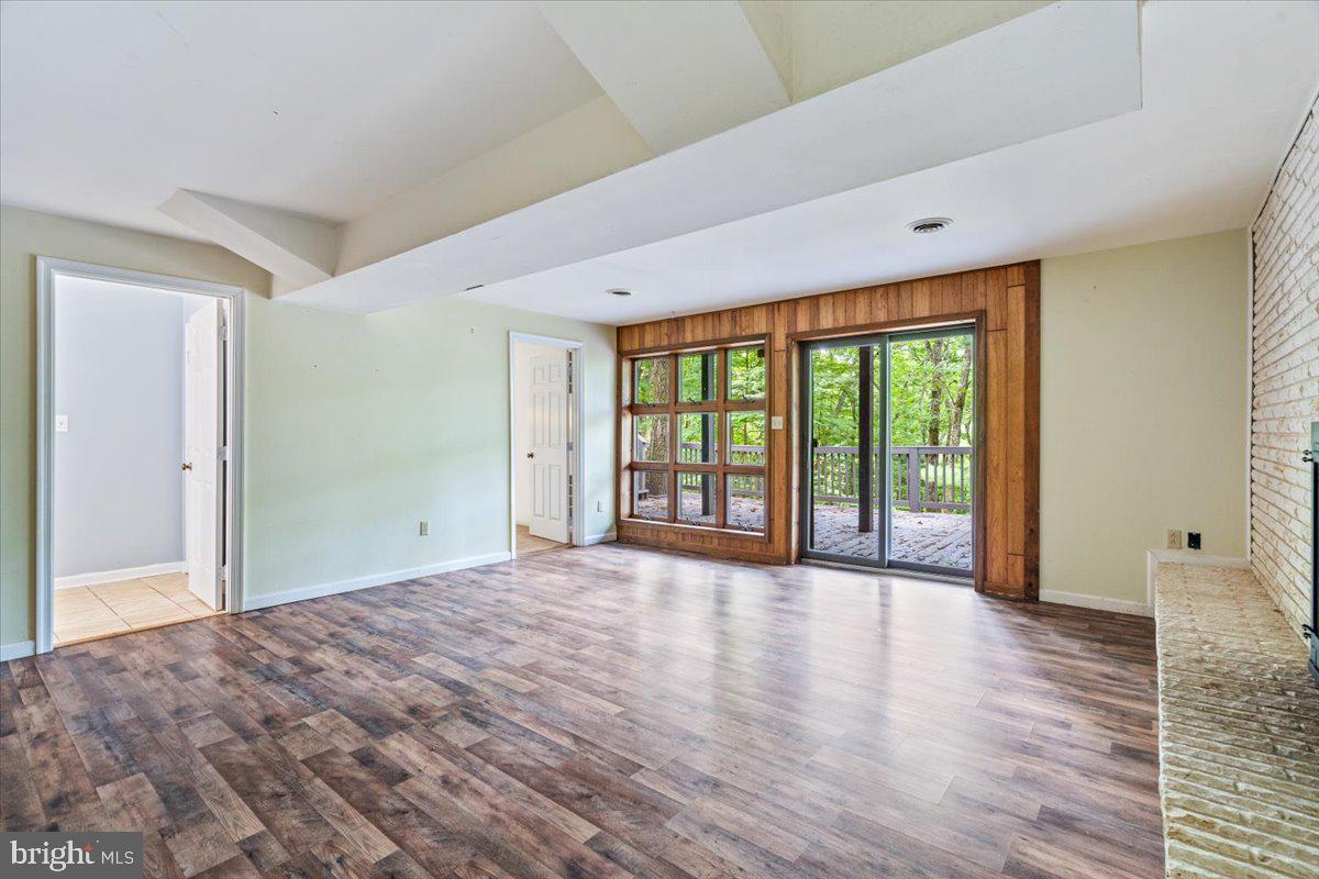 HIGHVIEW ESTATES - Residential