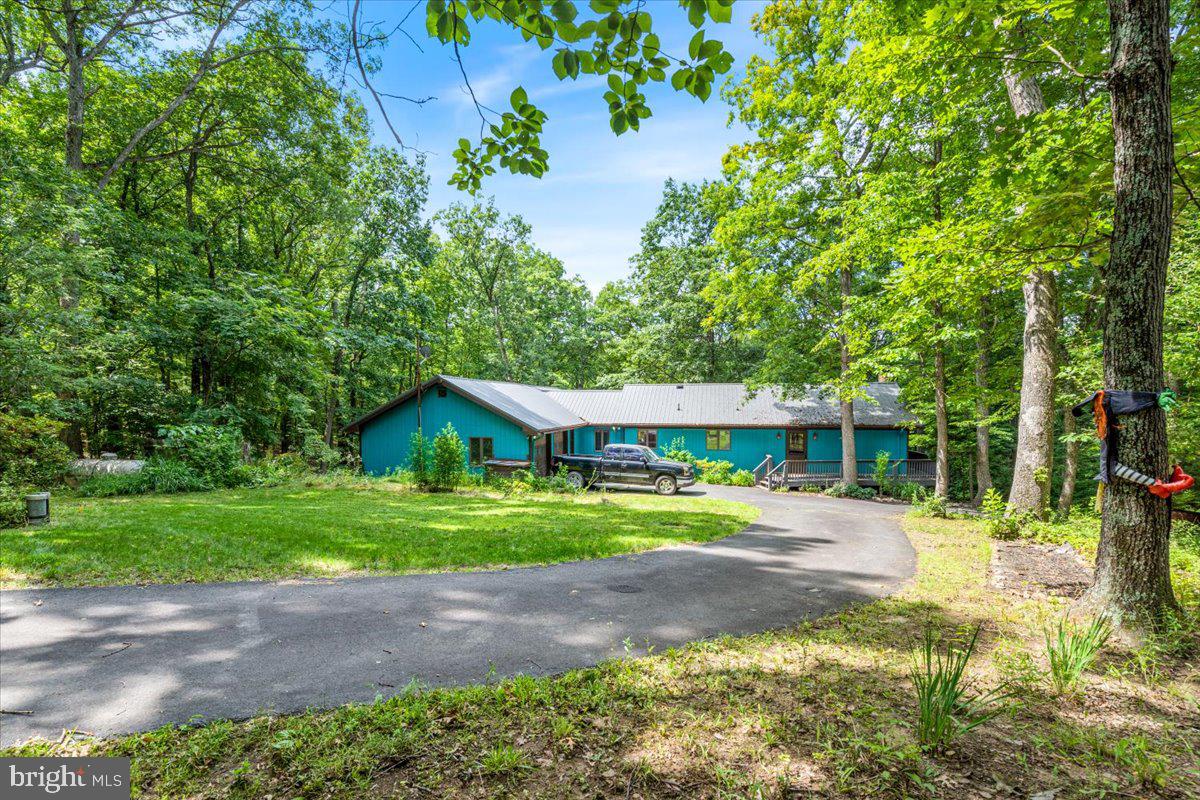 HIGHVIEW ESTATES - Residential