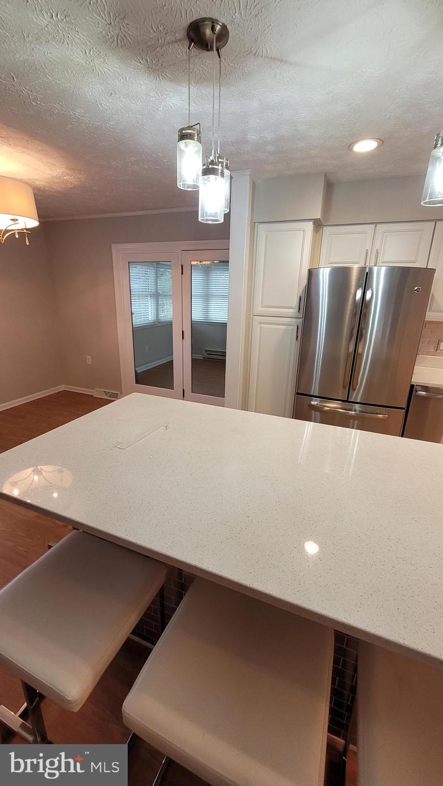 WILLIAMSBURG HEIGHTS - Residential Lease