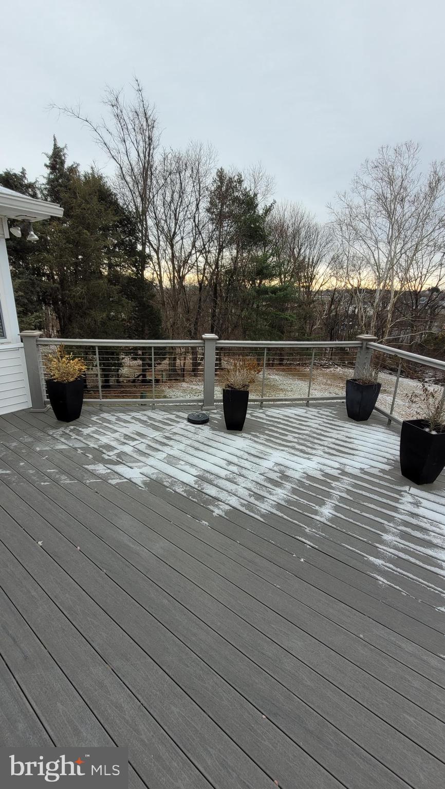 WILLIAMSBURG HEIGHTS - Residential Lease