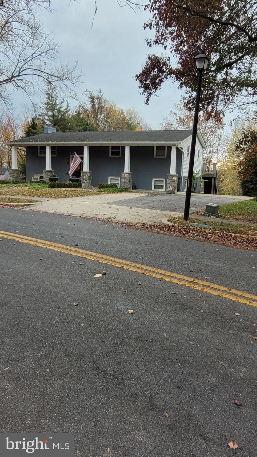 Welcome to 557 Bellview Ave. A beautifully remodeled split-level home featuring 4 bedrooms, 3 bathrooms, 2 sunrooms, a deck and new patio with built-in firepit, overlooking Abram's creek. Back yard is equipped with an invisible fence, and landlord will consider pets on a case by case basis.