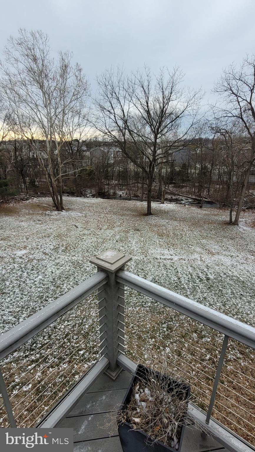 WILLIAMSBURG HEIGHTS - Residential Lease