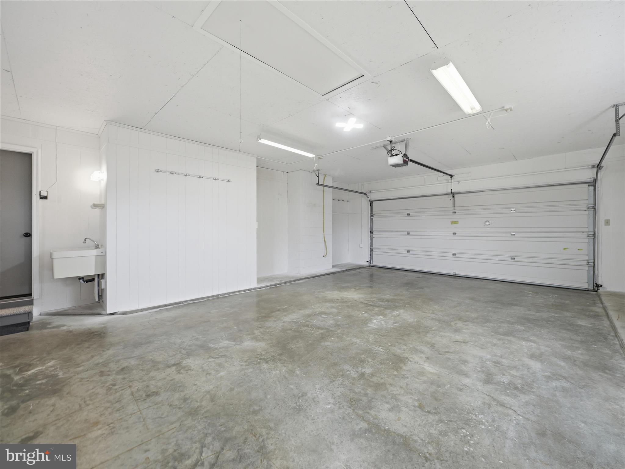 PRESIDENTIAL HEIGHTS - Residential