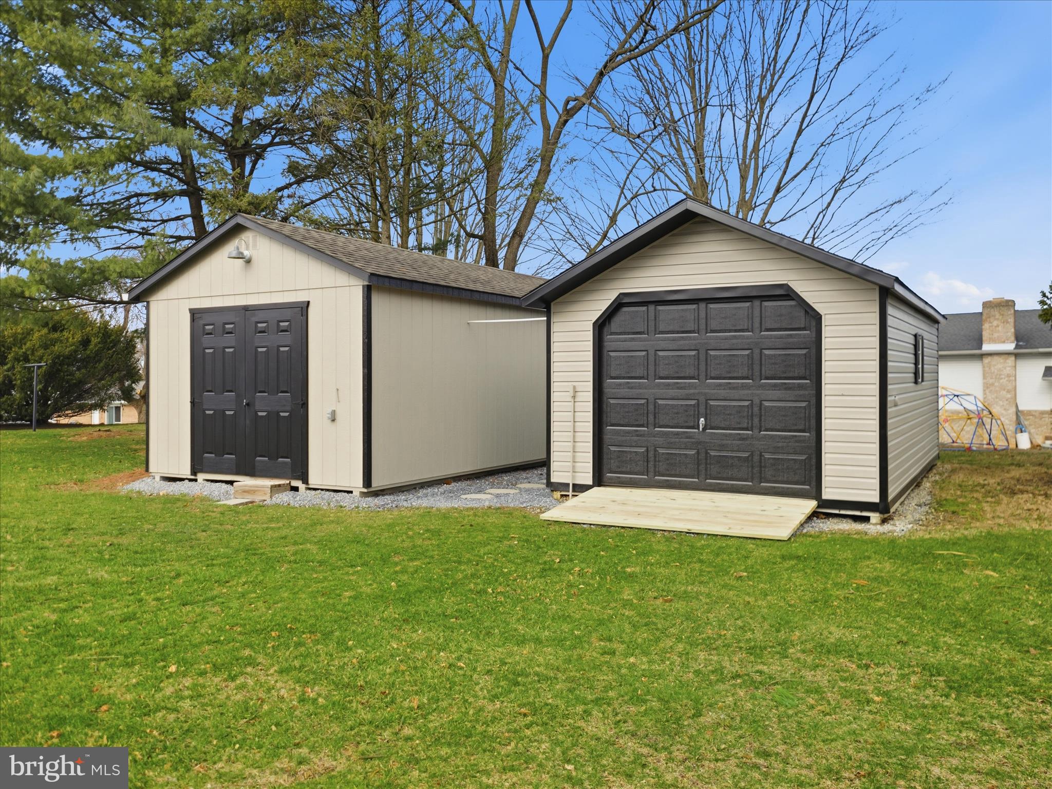 PRESIDENTIAL HEIGHTS - Residential