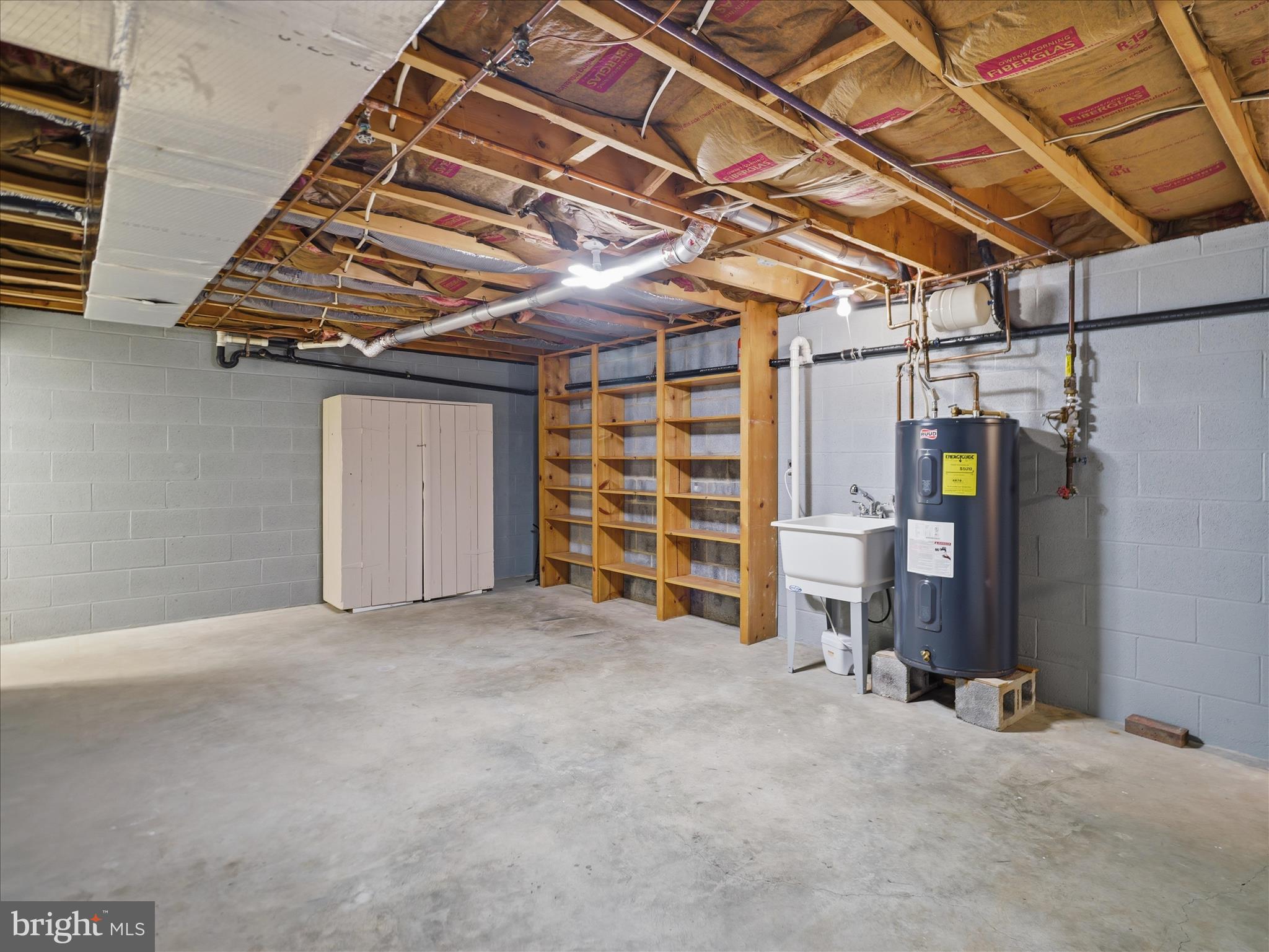 PRESIDENTIAL HEIGHTS - Residential