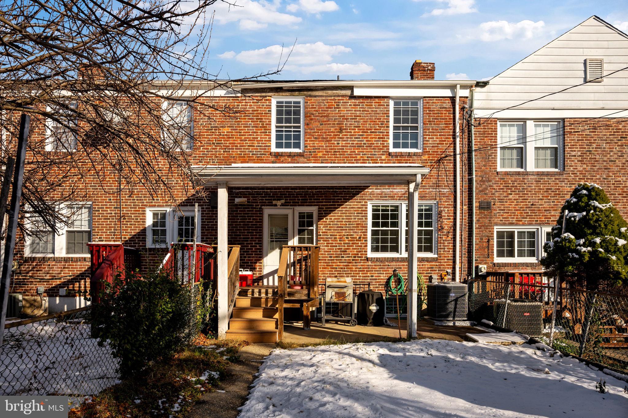 LOCH RAVEN VILLAGE - Residential