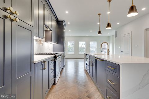 4820 5TH STREET NW WASHINGTON DC 20011