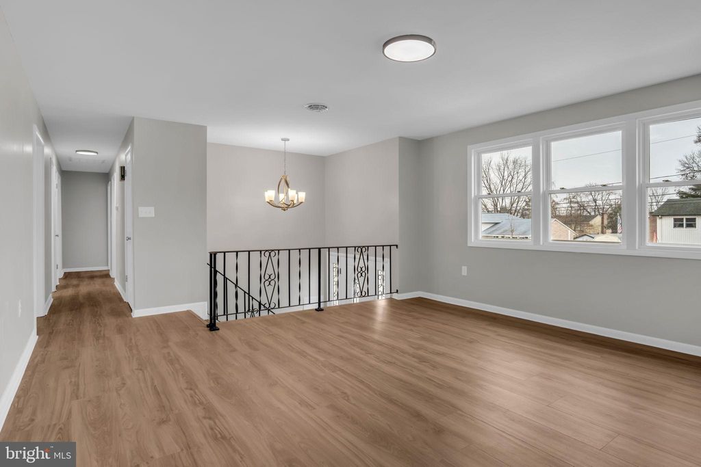 Photo of 3879 Ricklyn Dr, CHAMBERSBURG, PA 17202 (MLS # PAFL2032794)