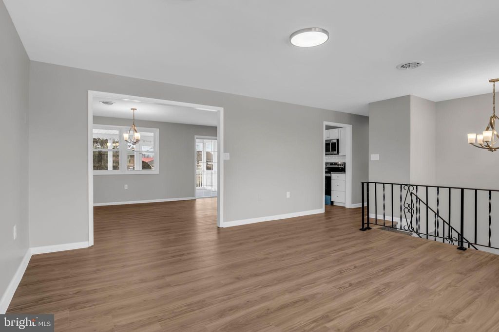 Photo of 3879 Ricklyn Dr, CHAMBERSBURG, PA 17202 (MLS # PAFL2032794)