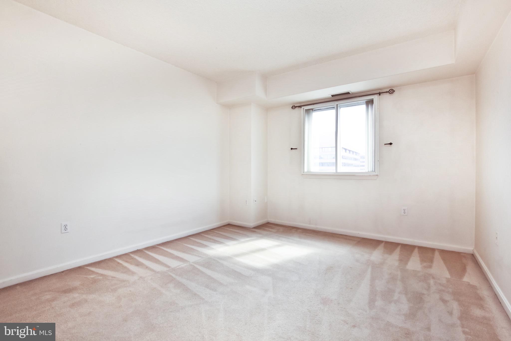 BELLA VISTA - Residential Lease