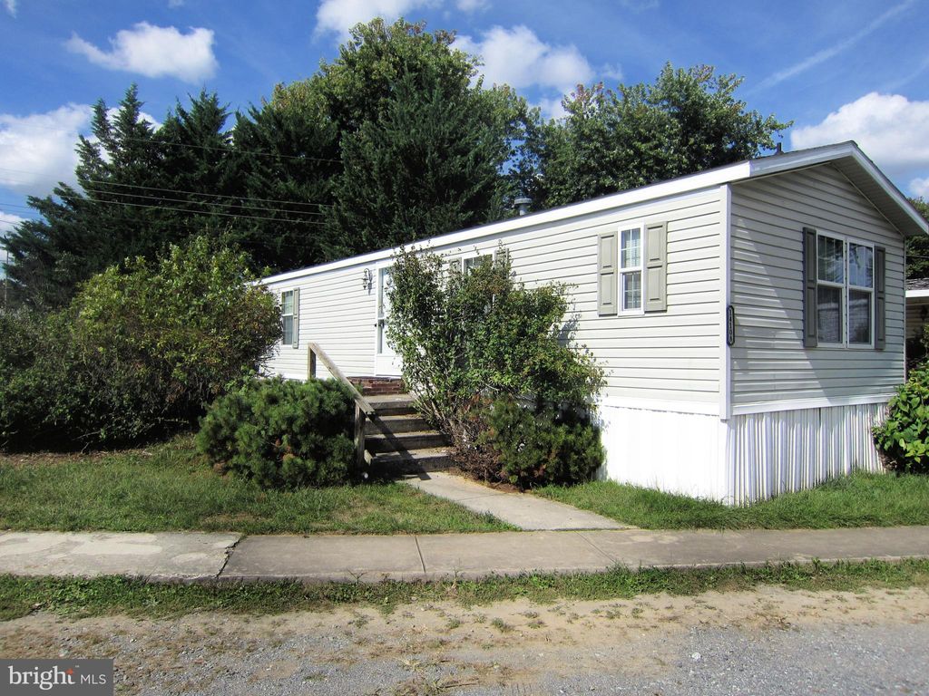Photo of 14108 William Talcott Lane, HAGERSTOWN, MD 21742 (MLS # MDWA2031920)