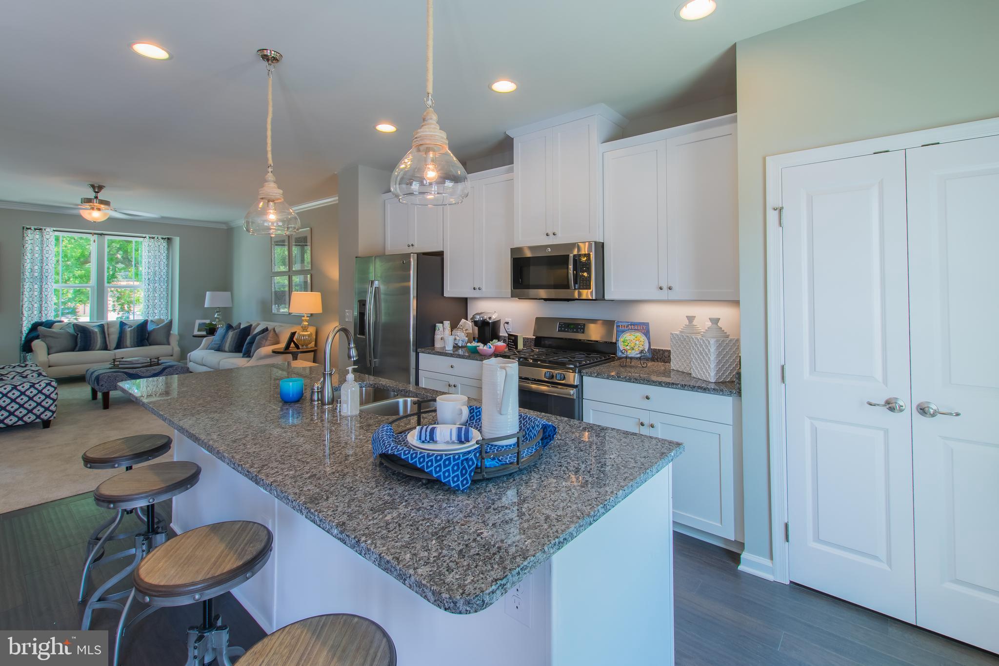 DOWNINGTOWN WALK - Residential