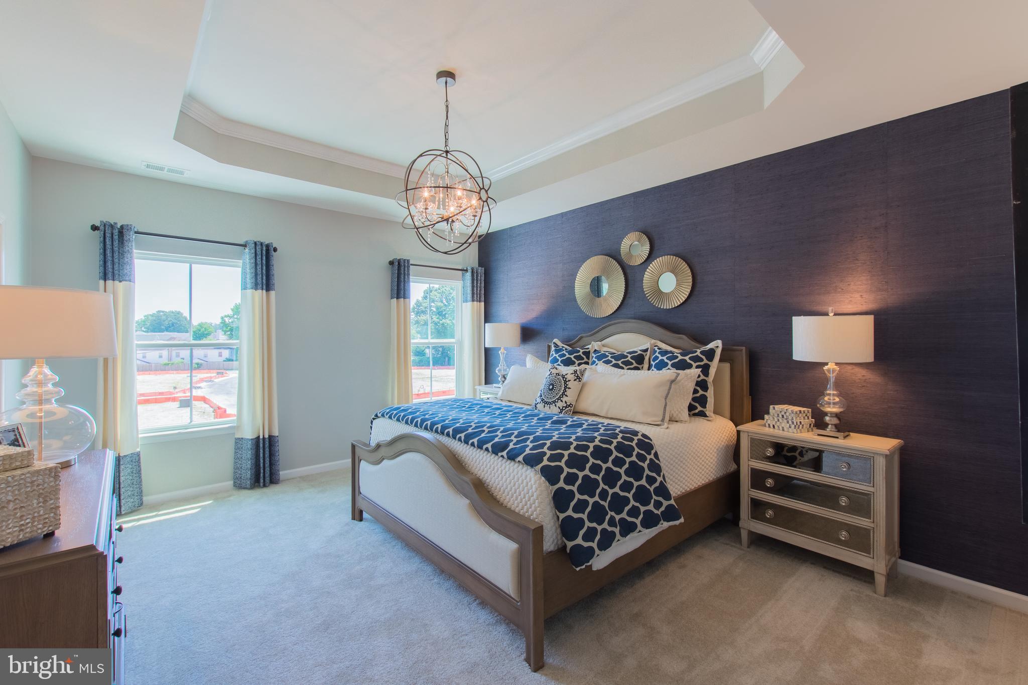 DOWNINGTOWN WALK - Residential