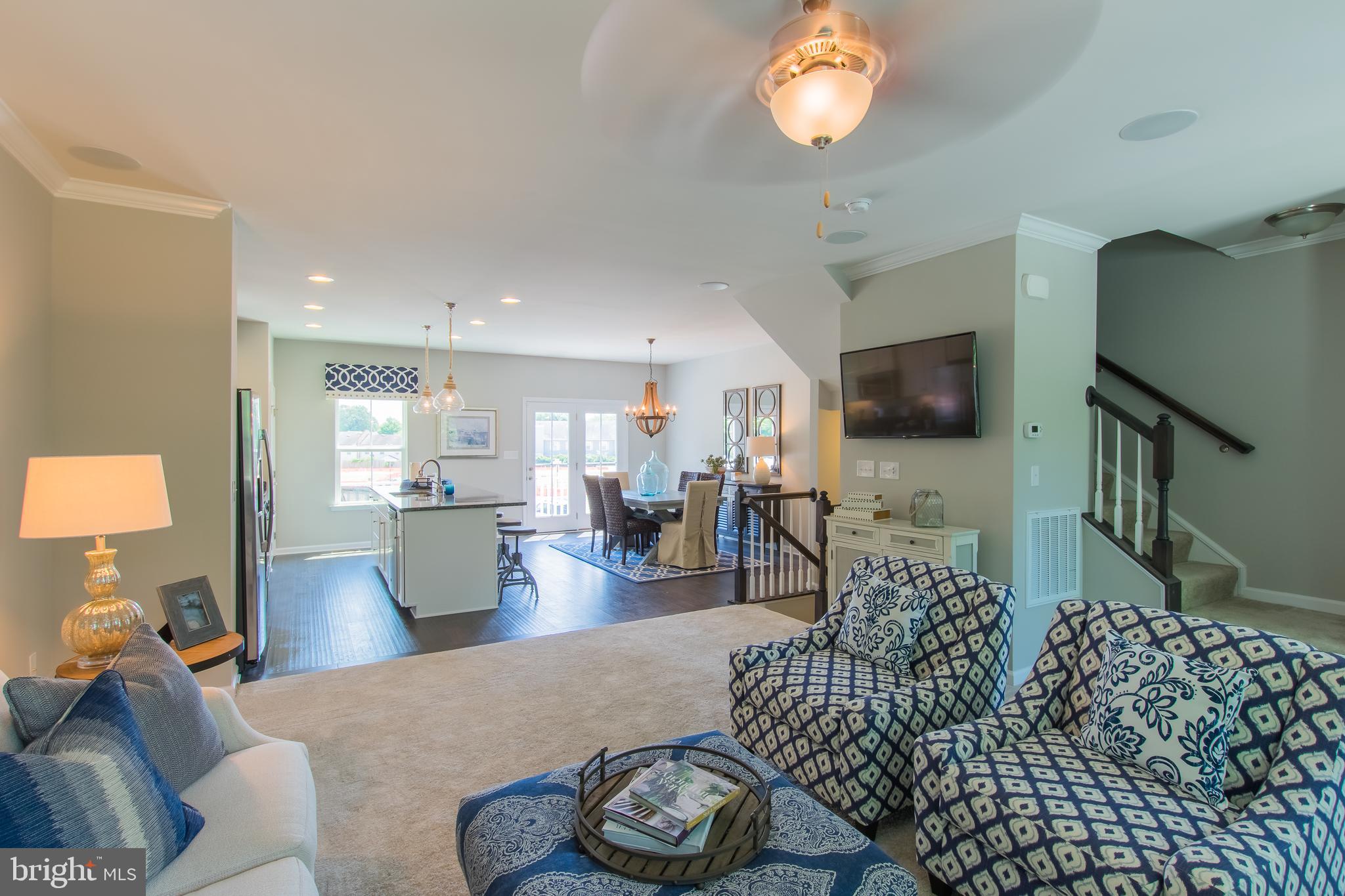 DOWNINGTOWN WALK - Residential