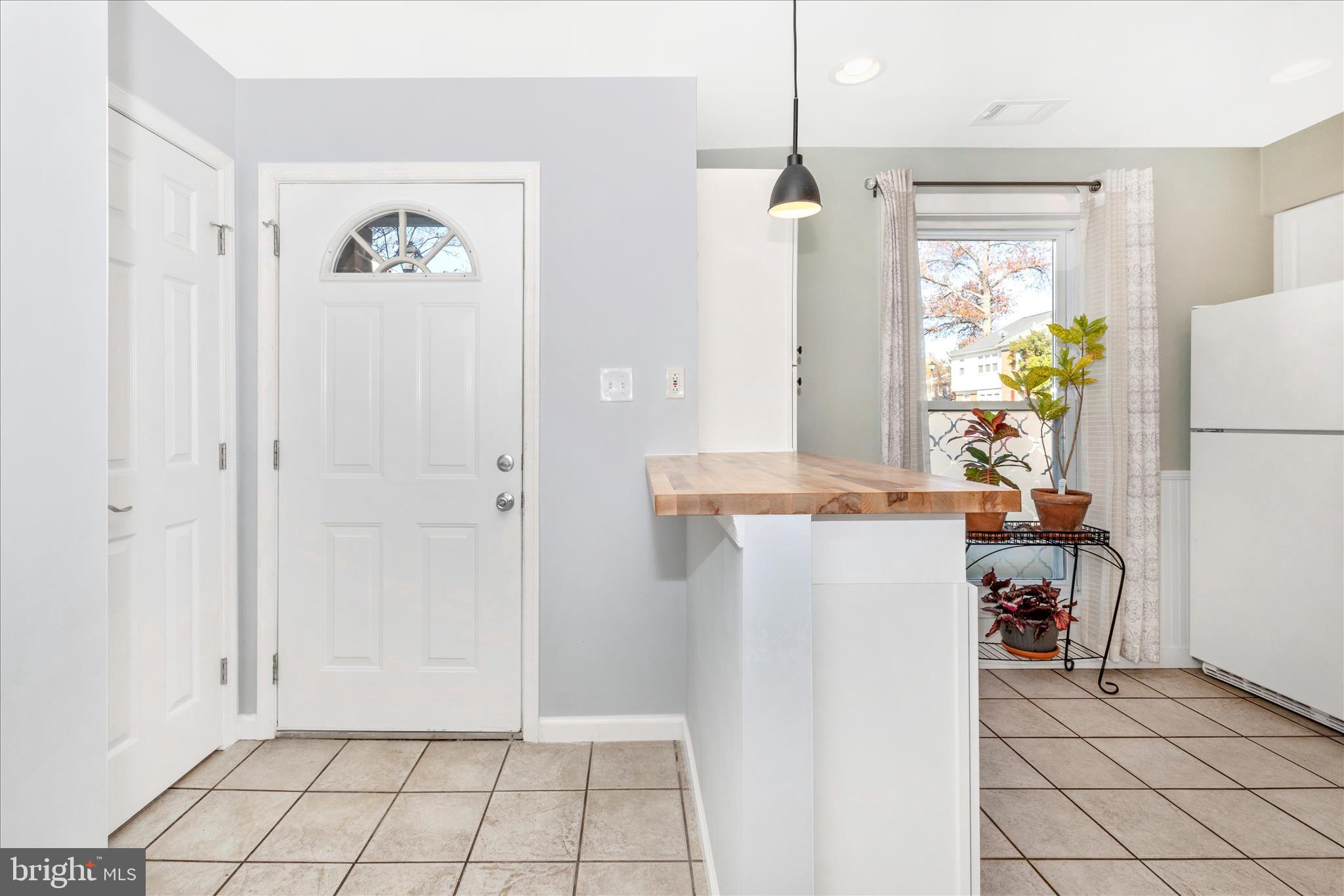 GLADE TOWN - Residential