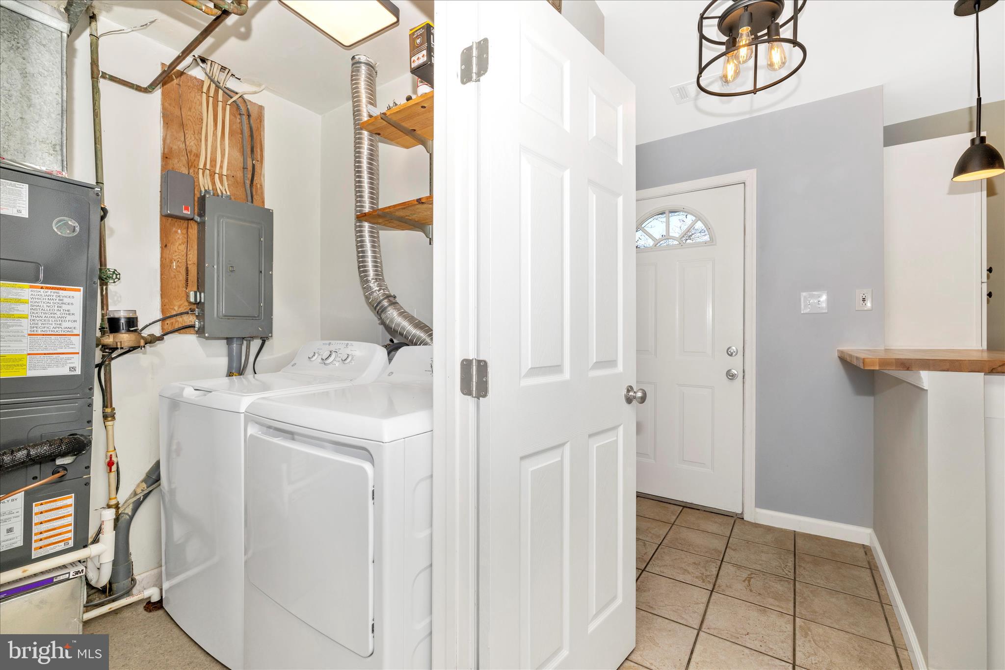 GLADE TOWN - Residential