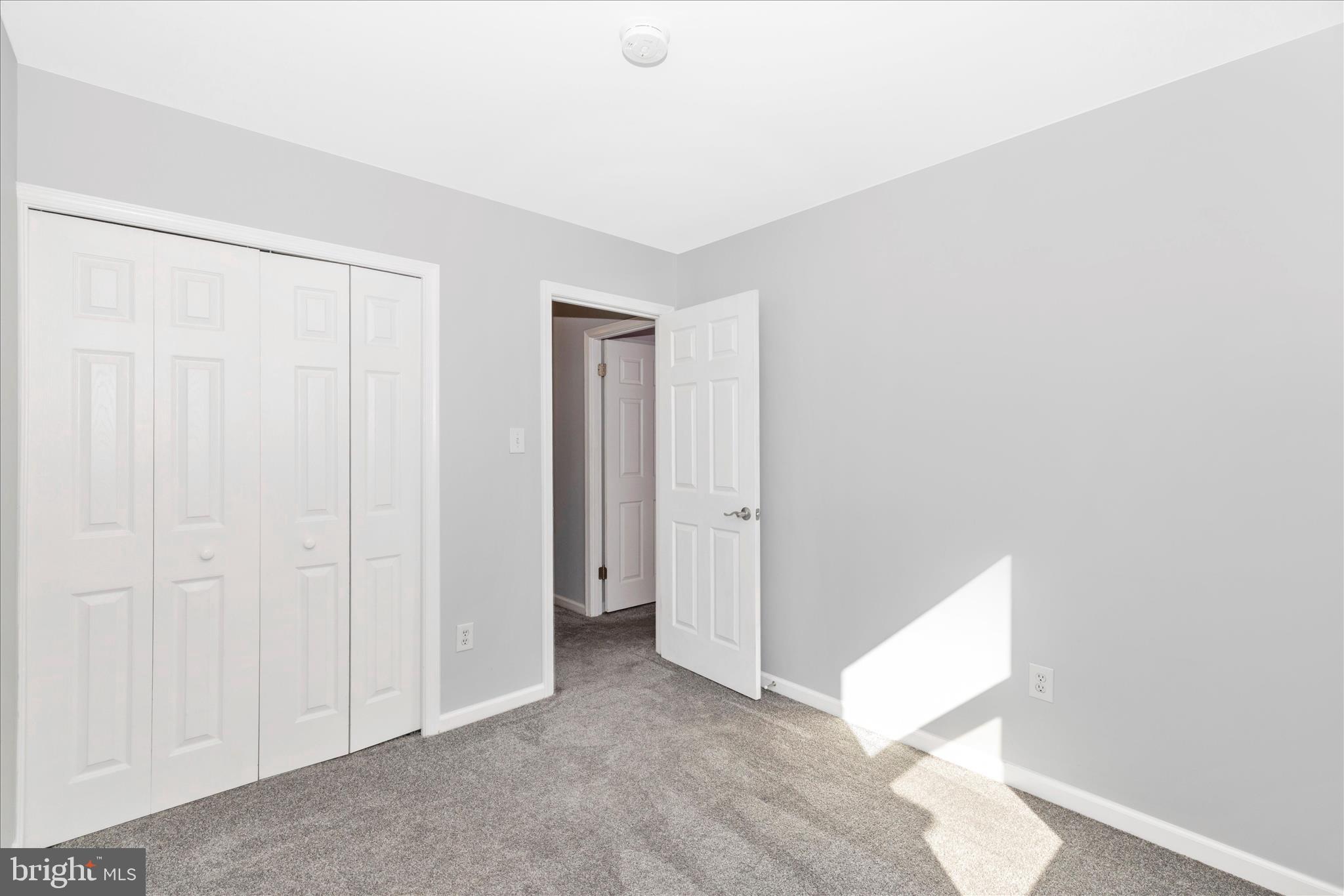 GLADE TOWN - Residential