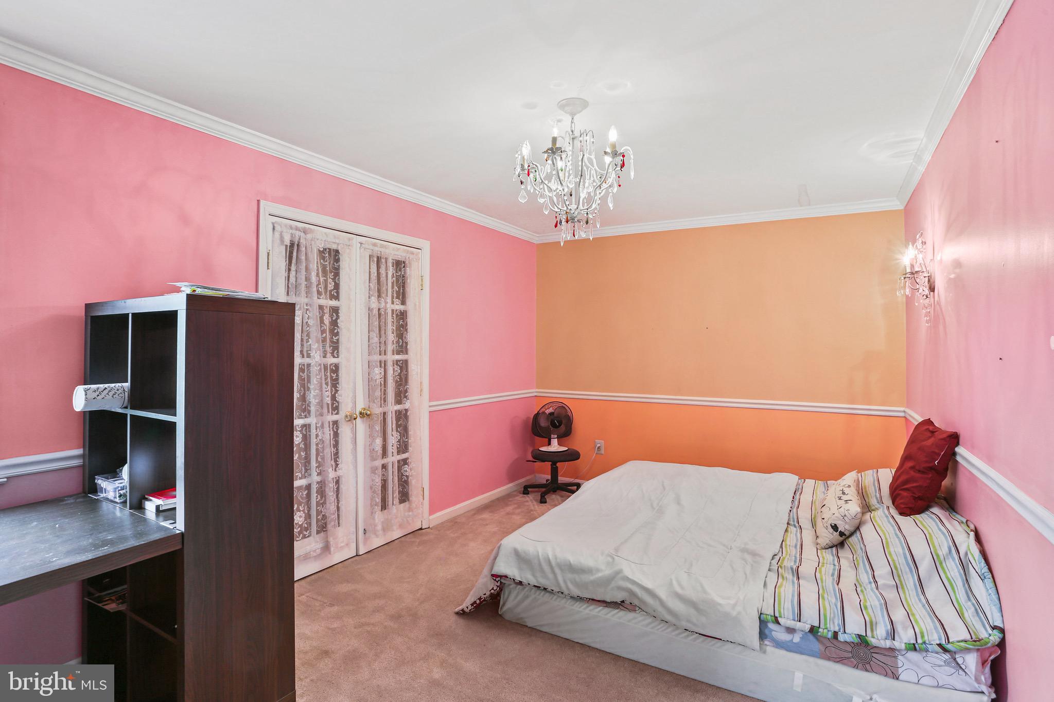 BRIARCLIFF MANOR - Residential