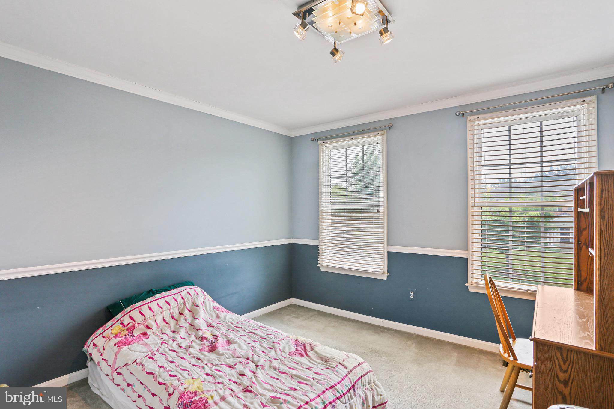 BRIARCLIFF MANOR - Residential